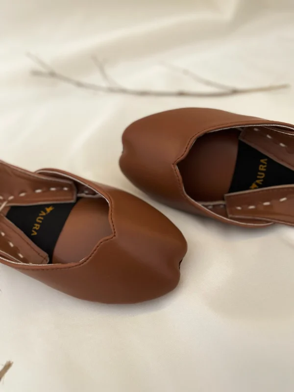 Aura By Aliya - Mocha from Solids